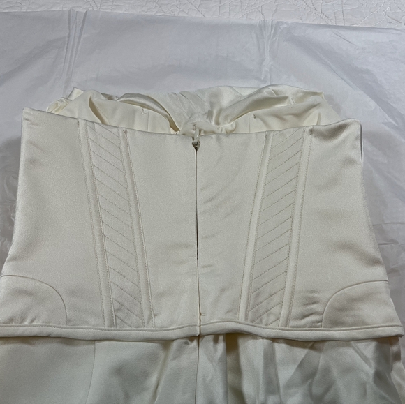 House of CB Cream Midi Dress - Picture 13 of 15